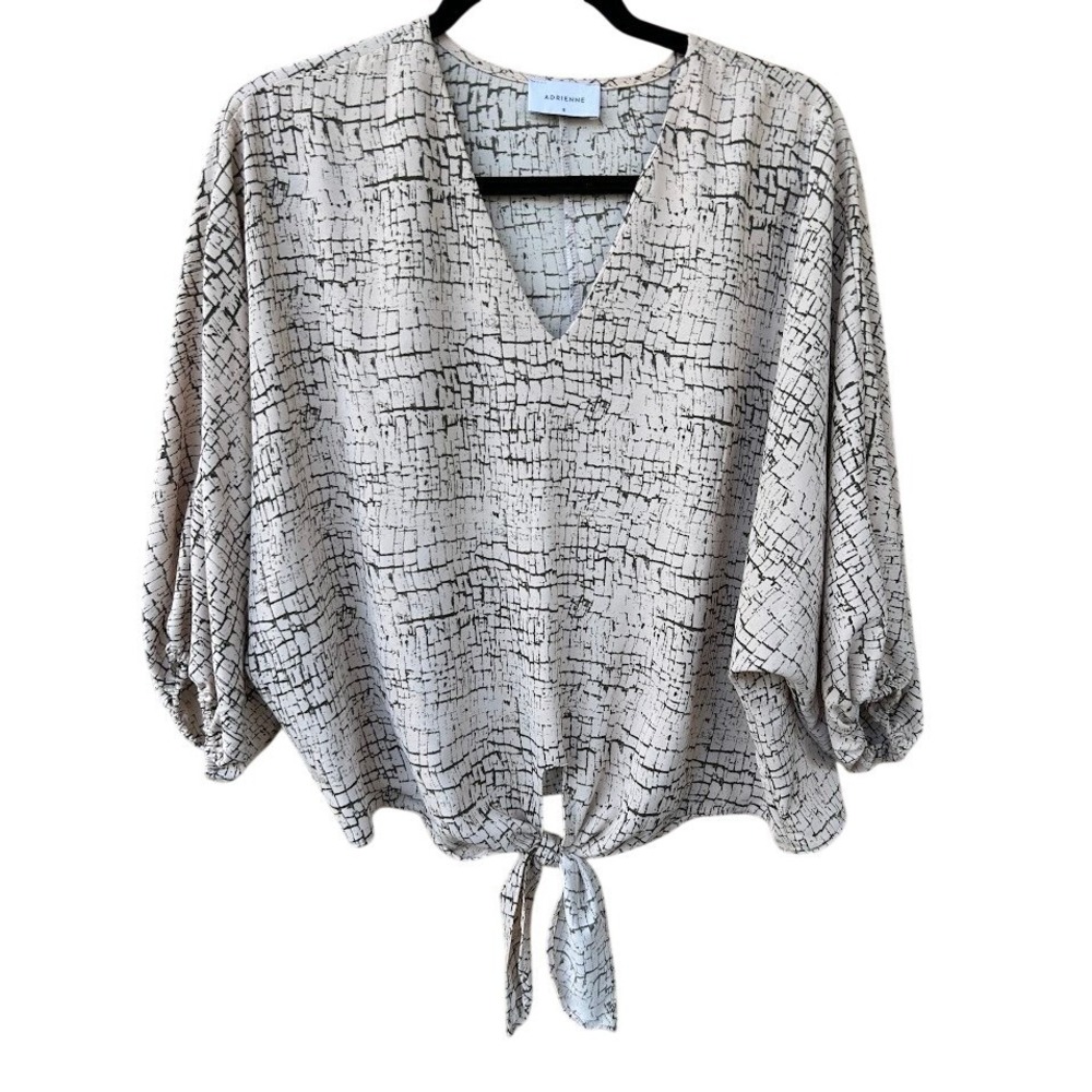 ADRIENNE Abstract Print V Neck Tie Front Dolman Sleeve Blouse Women's Size S‎